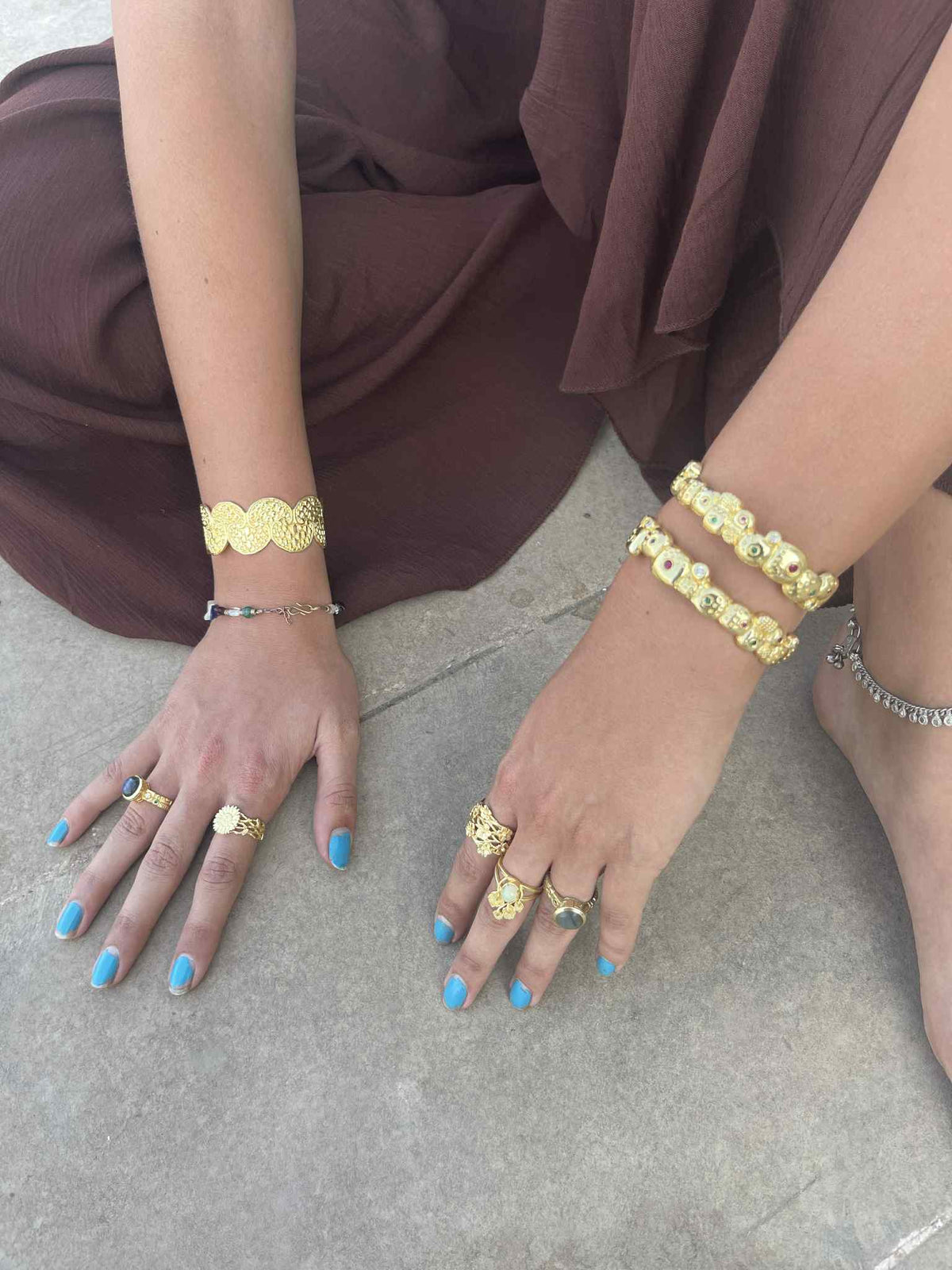 Molecule Banglet